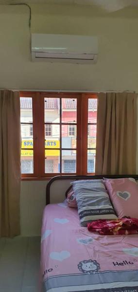 Taman Medan Seri Sentosa, Ayer Tawar